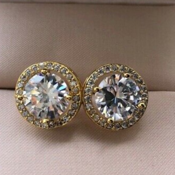 18k Yellow gold plated Stud Earrings Fashion - Picture 3 of 3